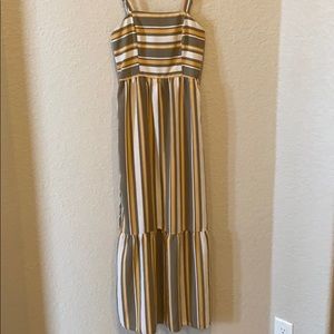 Striped maxi dress🌻3for20